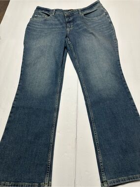 Lee Women's Wide Leg Jeans in Medium Blue Wash